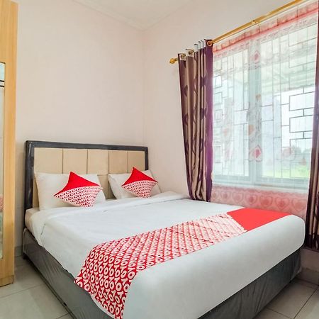 Oyo 3256 Rukost I8 Hotel การาวัง ภายนอก รูปภาพ