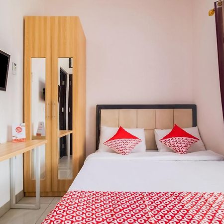 Oyo 3256 Rukost I8 Hotel การาวัง ภายนอก รูปภาพ