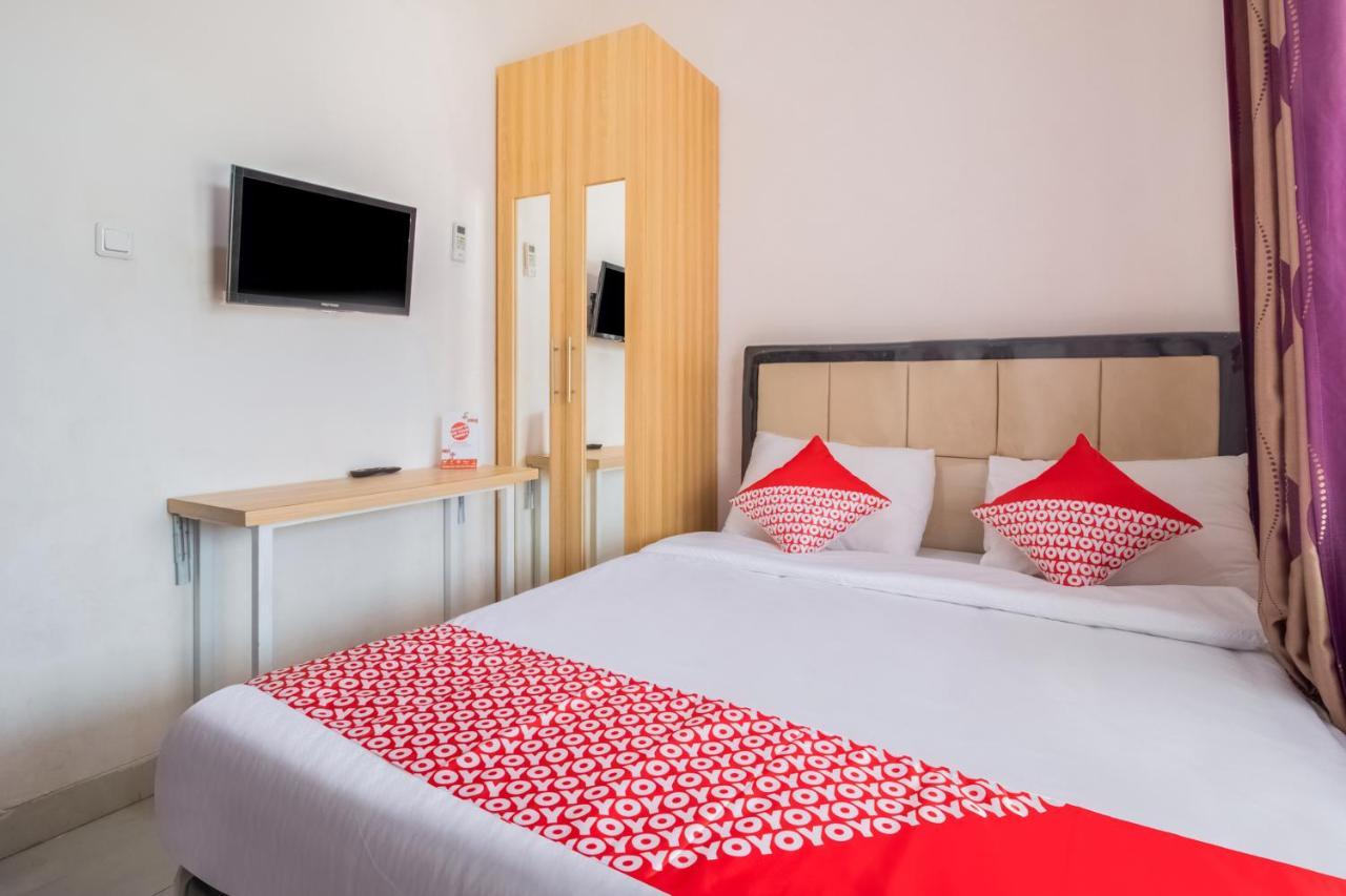 Oyo 3256 Rukost I8 Hotel การาวัง ภายนอก รูปภาพ