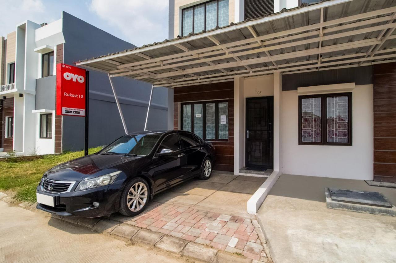 Oyo 3256 Rukost I8 Hotel การาวัง ภายนอก รูปภาพ