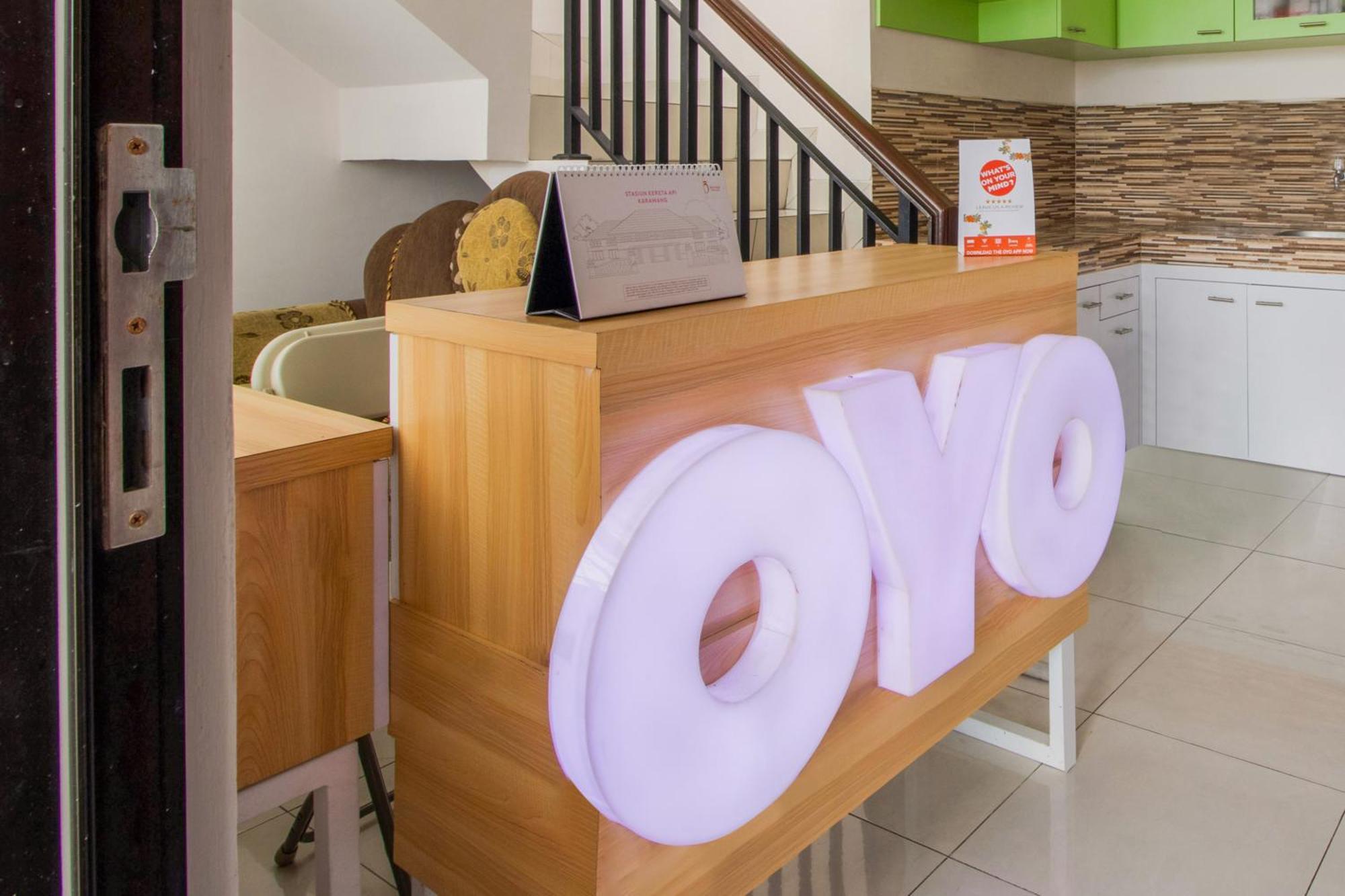 Oyo 3256 Rukost I8 Hotel การาวัง ภายนอก รูปภาพ