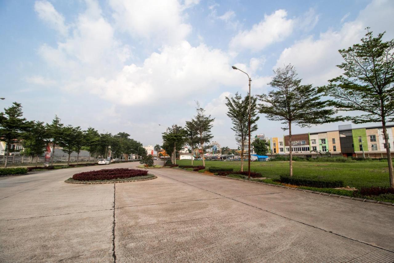 Oyo 3256 Rukost I8 Hotel การาวัง ภายนอก รูปภาพ